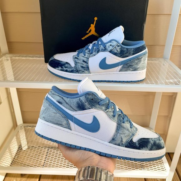 Nike Jordan 1 Low Acid Wash - Picture 3 of 9